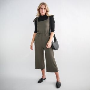 Encircled The Comfy Convertible Jumpsuit Green Size 2XL